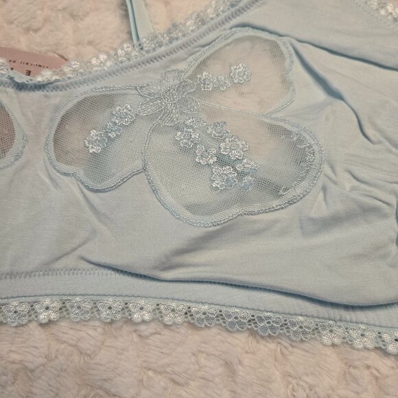 BNWT Savage X Fenty Bralette A Peek Behind the Lace Curvy - Seashell Blue 3x - Picture 2 of 4